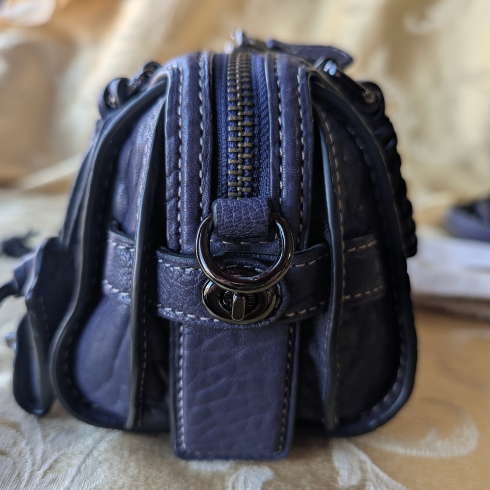 Coach Purple Leather Women's Bag - Picture 9 of 12